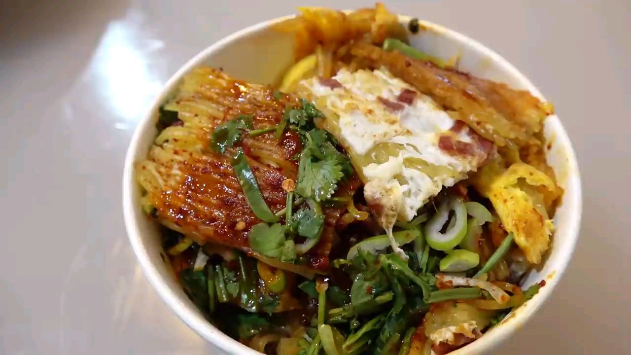 韩国街头美食 韩式烤冷面